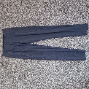 Victoria's Secret Essential High Rise Legging Size 6, Gray